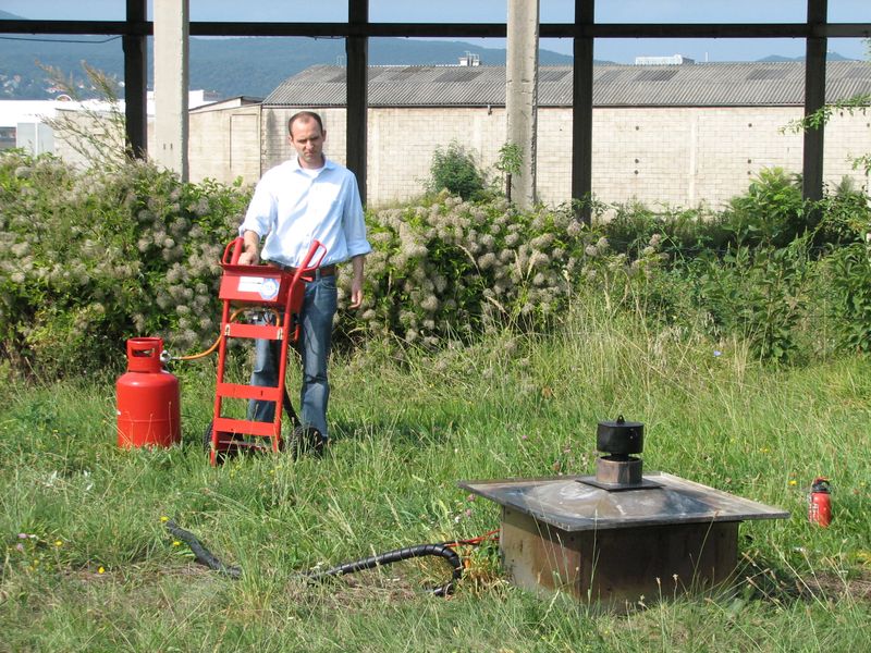 Brandschutzübung: Einweisung der Teilnehmer